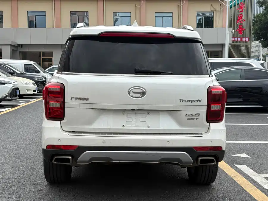 GAC Trumpchi GS8