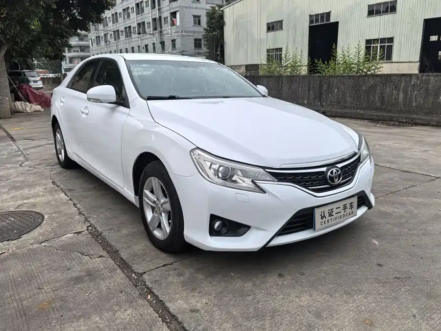 Toyota Reiz