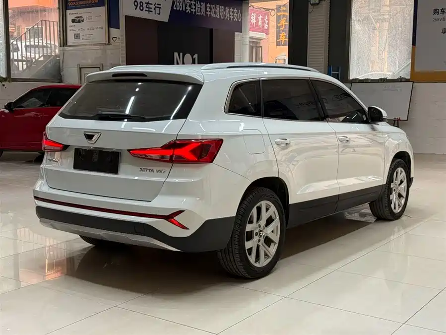 Jetta VS7