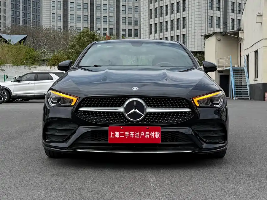 Mercedes-Benz CLA