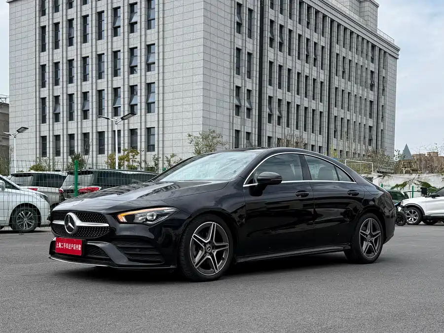 Mercedes-Benz CLA