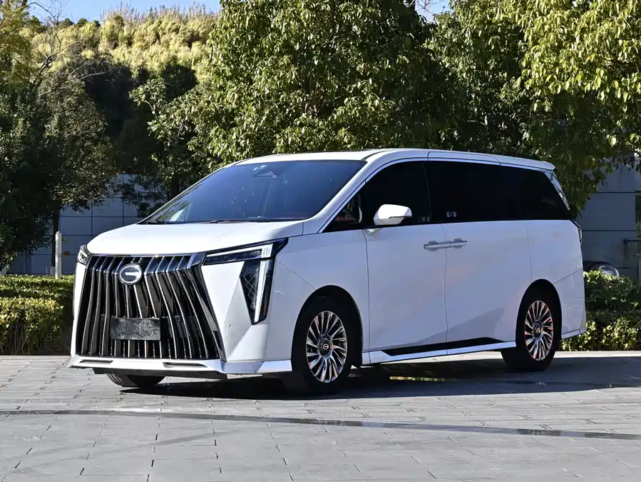 GAC Trumpchi M8