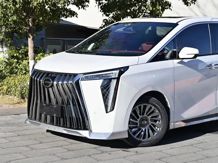 GAC Trumpchi M8