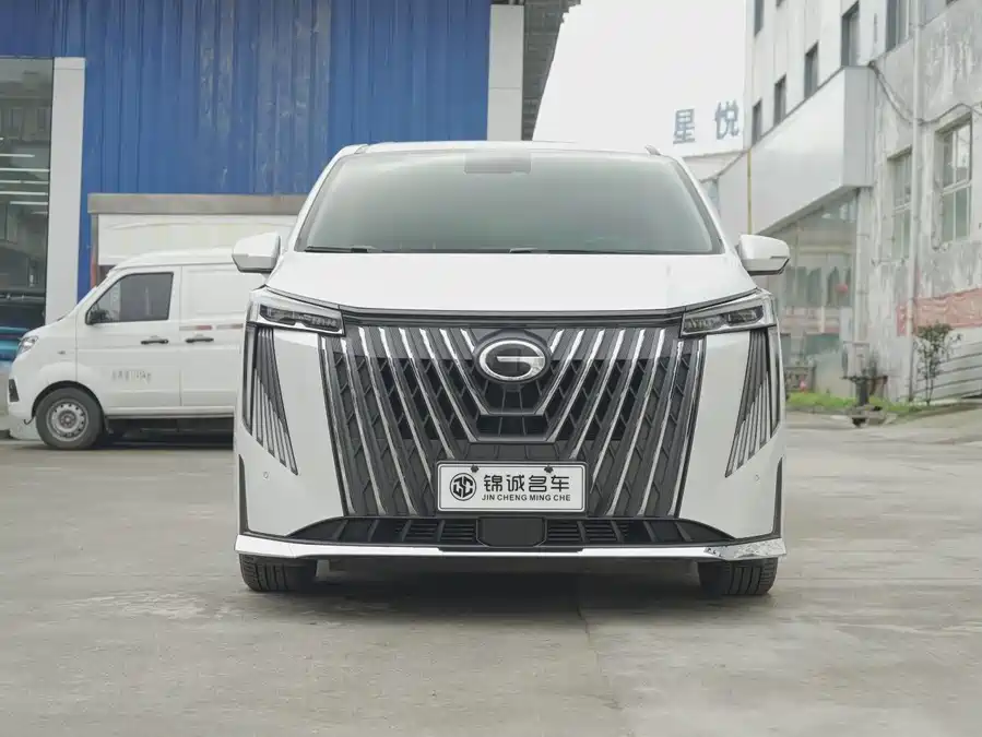 GAC Trumpchi M8