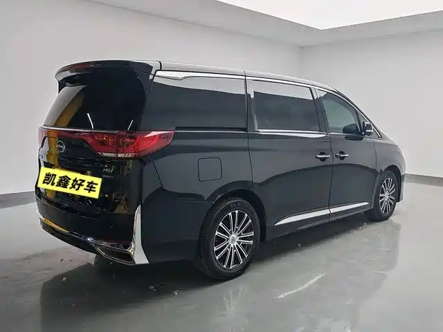 GAC Trumpchi M8