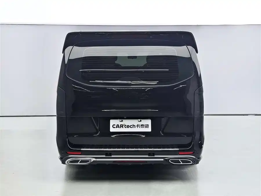 Mercedes Benz Vito