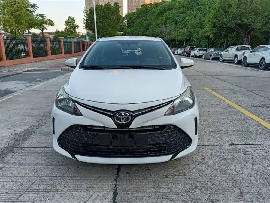 Toyota Vios FS