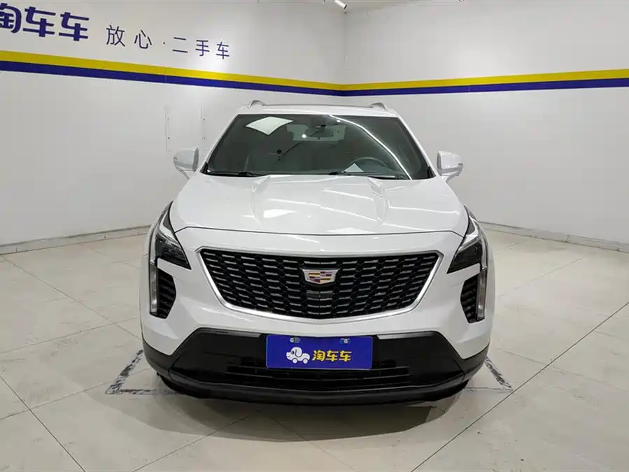 Cadillac XT4
