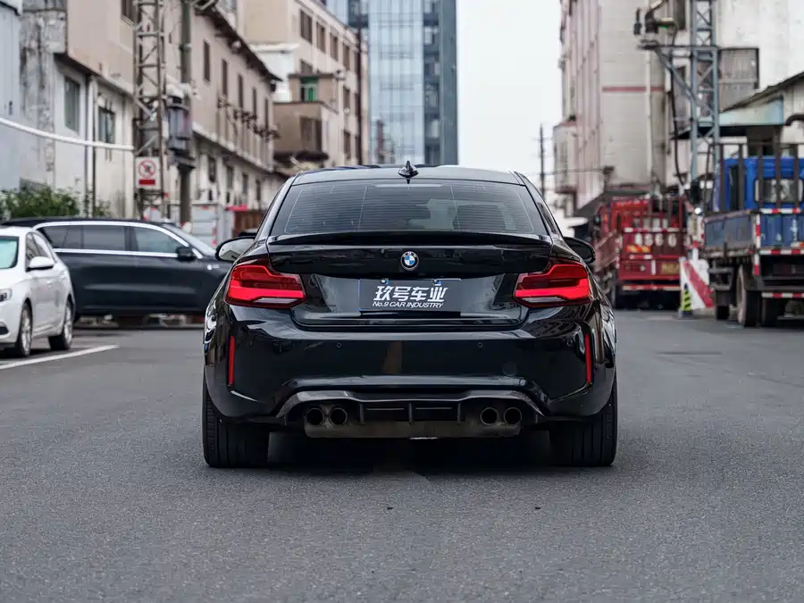 BMW M2
