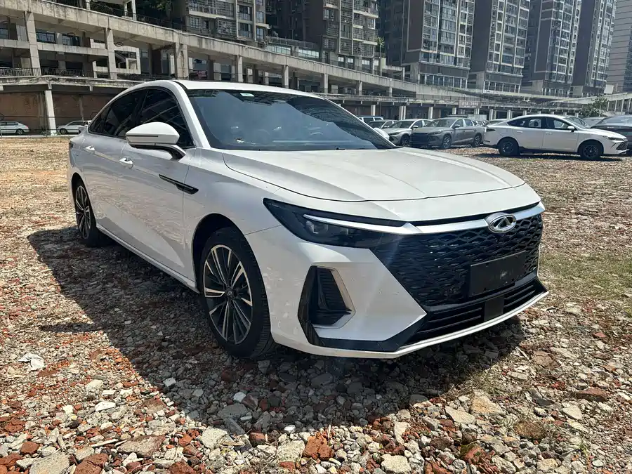 Chery Arrizo 8