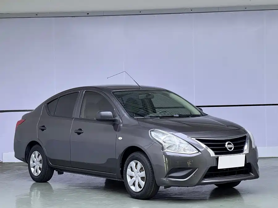 Nissan Sunny