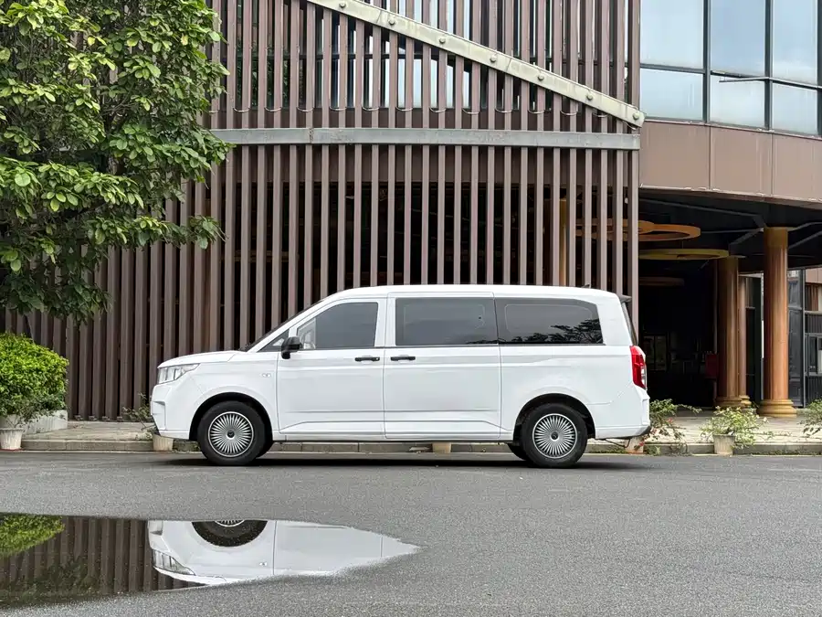 Wuling Journey