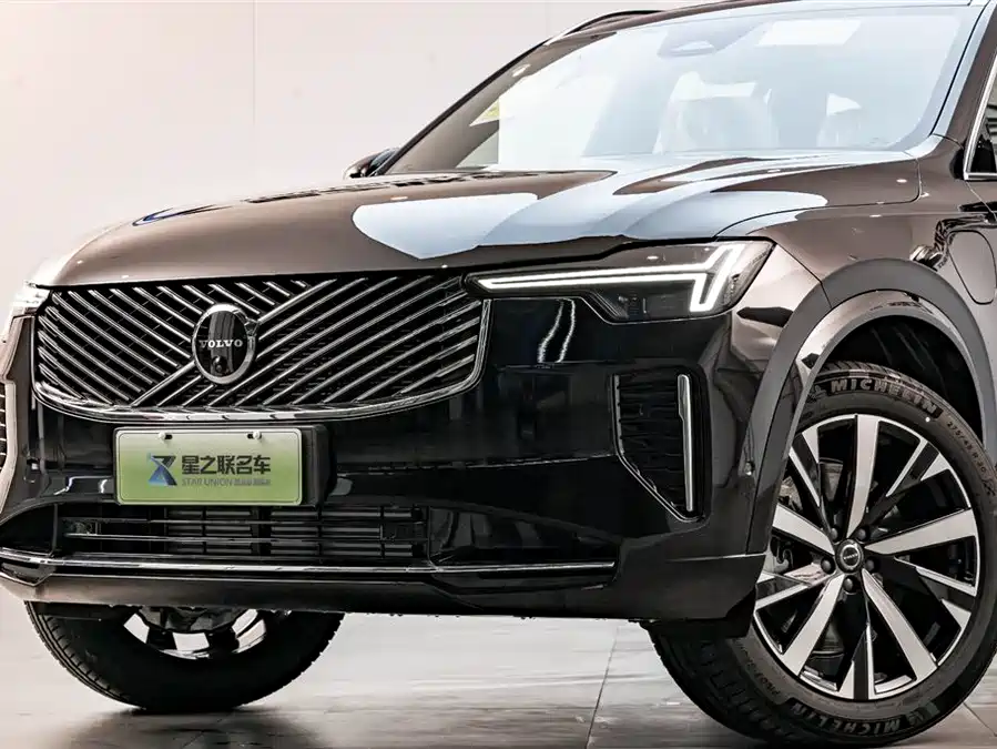 Volvo XC90 Plug-in Hybrid
