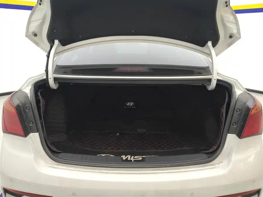 Hyundai Mistra