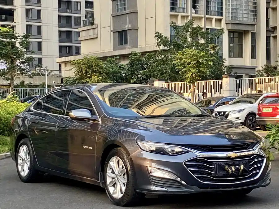 Chevrolet Malibu XL