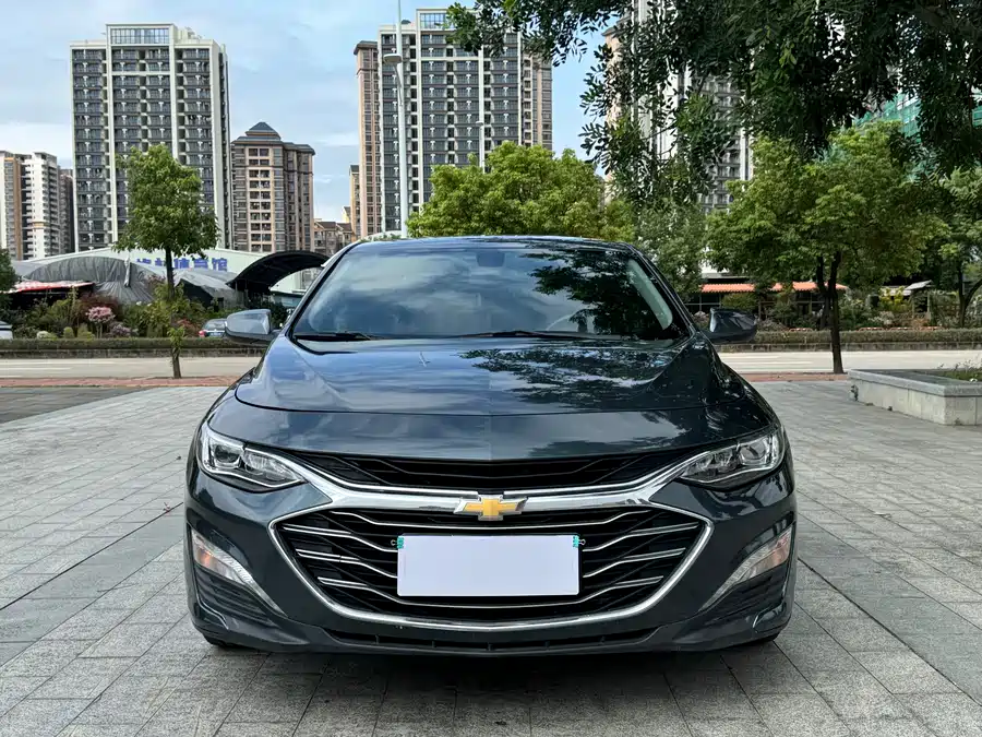 Chevrolet Malibu XL