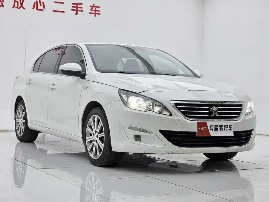 Peugeot 408