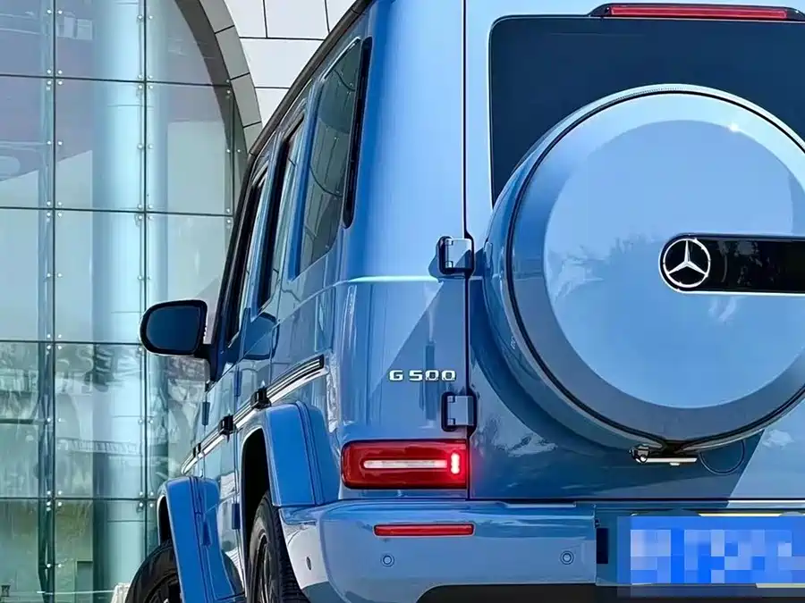 Mercedes Benz G-rated