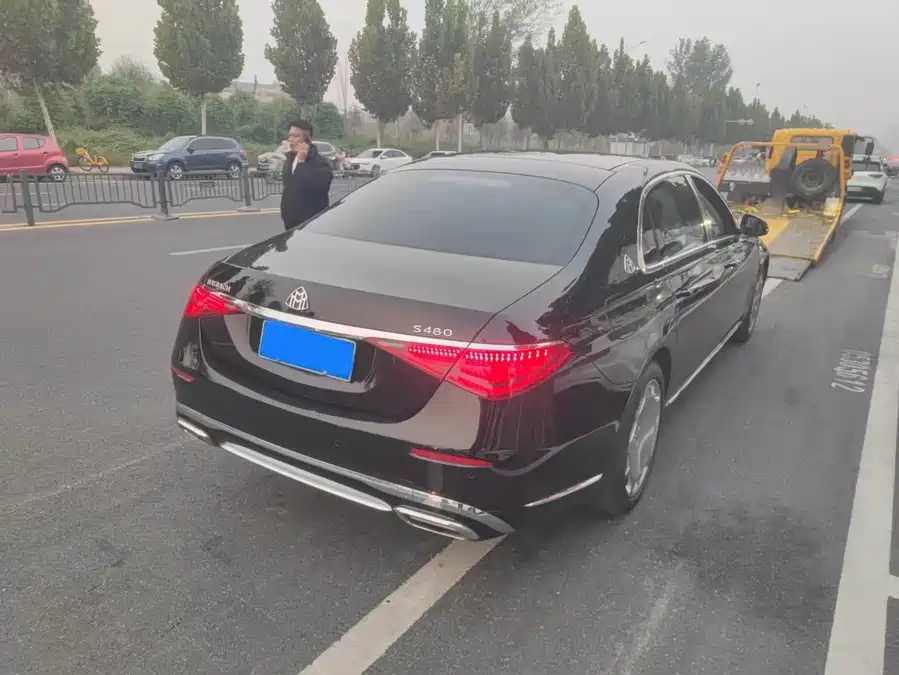 Mercedes Benz Maybach S-Class