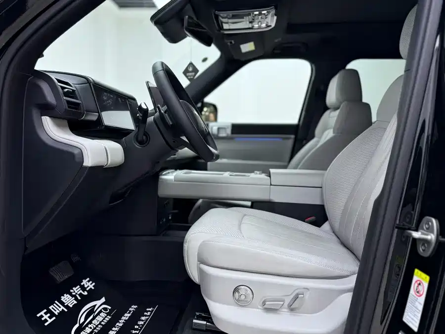 BYD Leopard Titanium 7