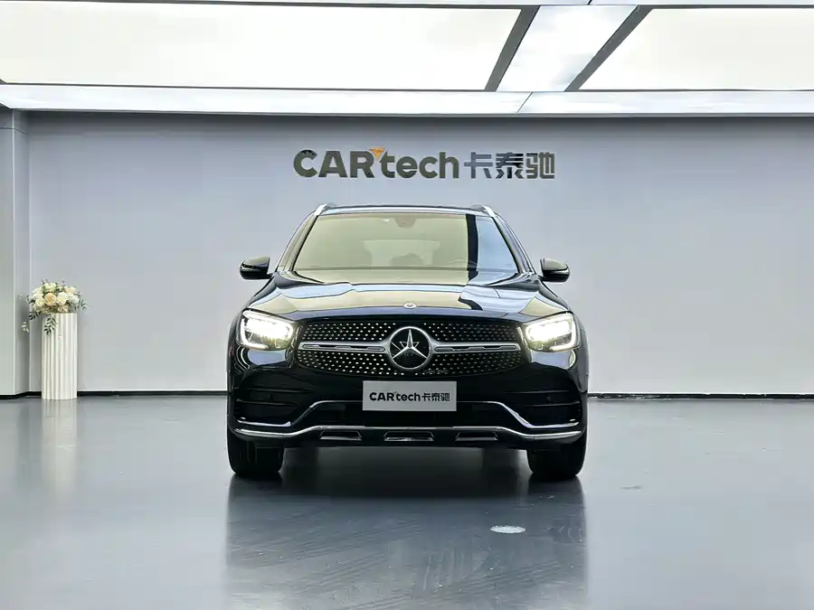 Mercedes Benz GLC