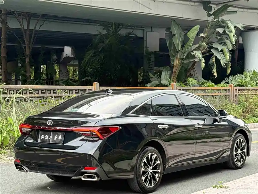 Toyota Avalon