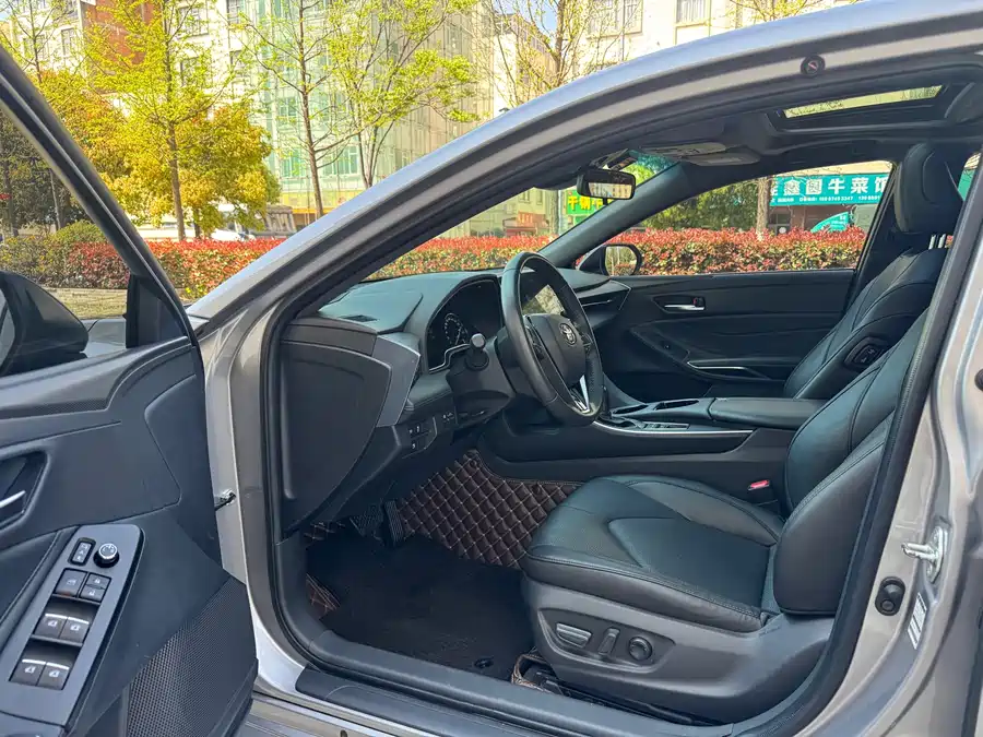 Toyota Avalon