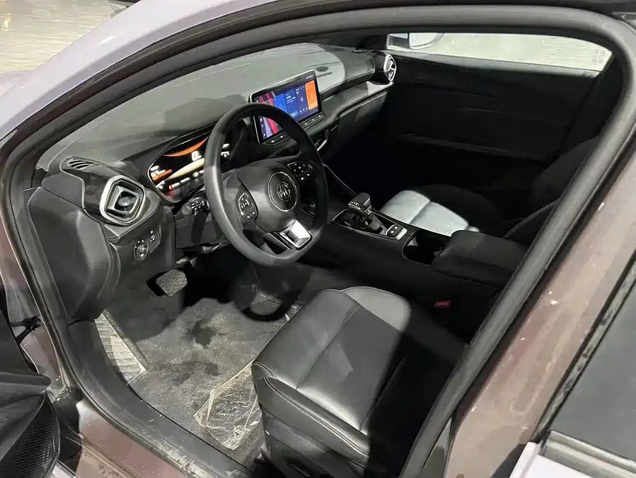 MG 5