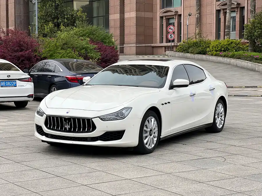Maserati Ghibli