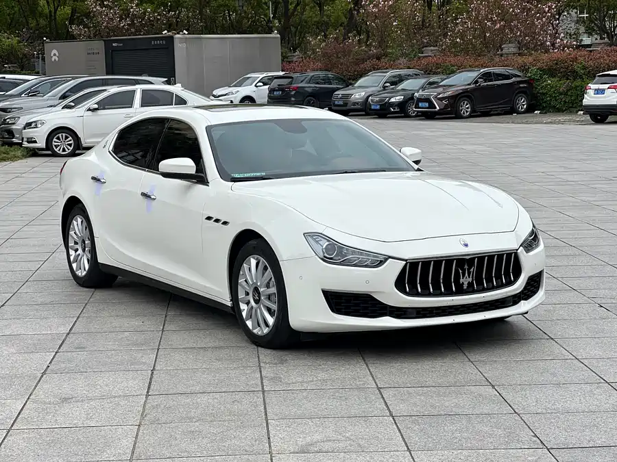 Maserati Ghibli