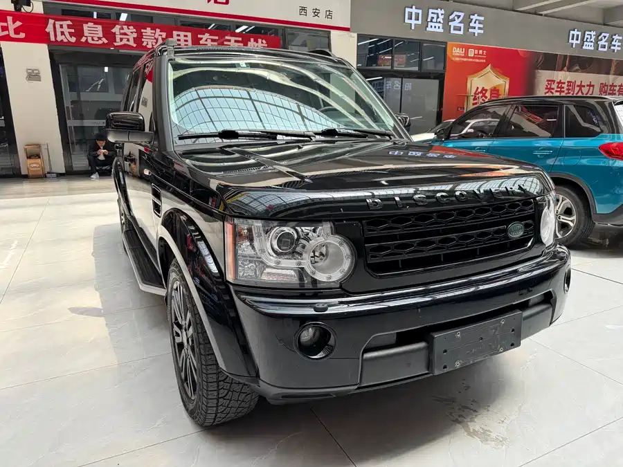 Land Rover finds