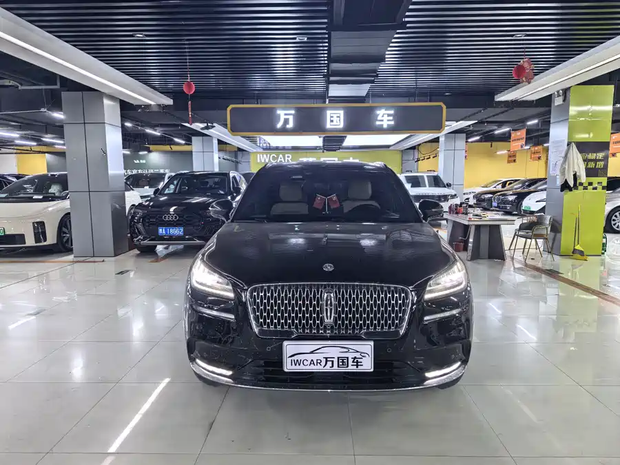 Lincoln Adventurer