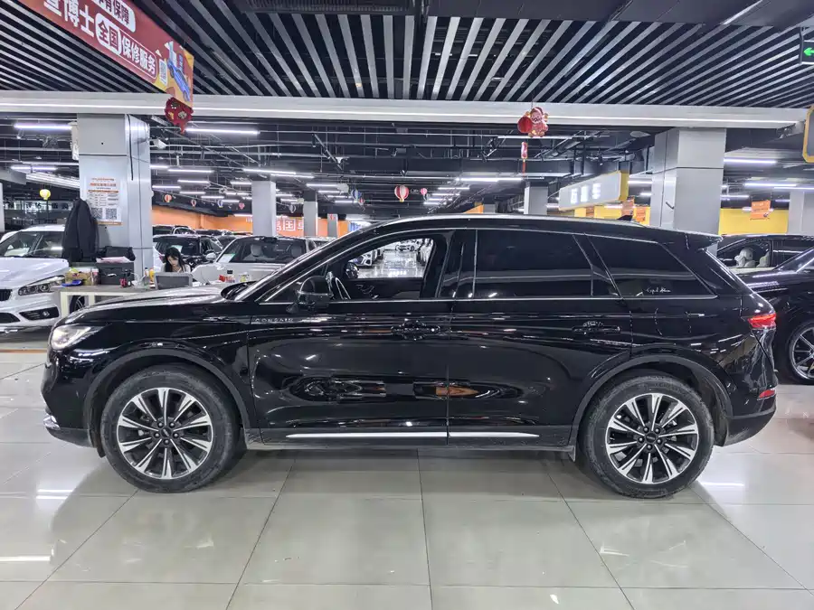 Lincoln Adventurer