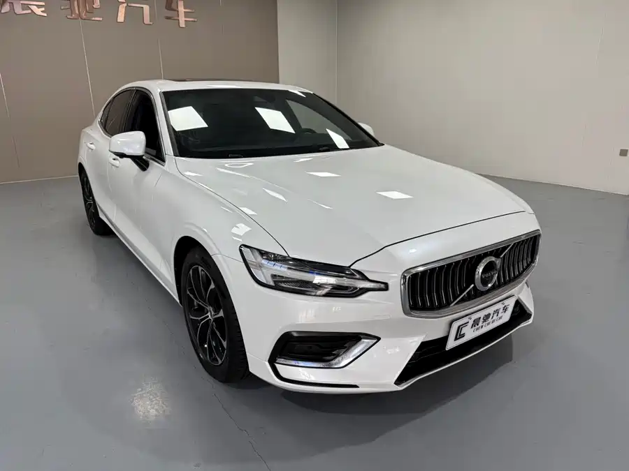 Volvo S60