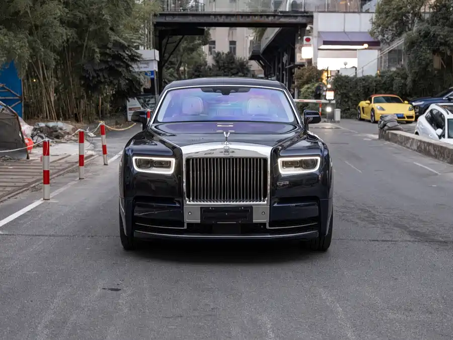 Rolls-Royce Phantom