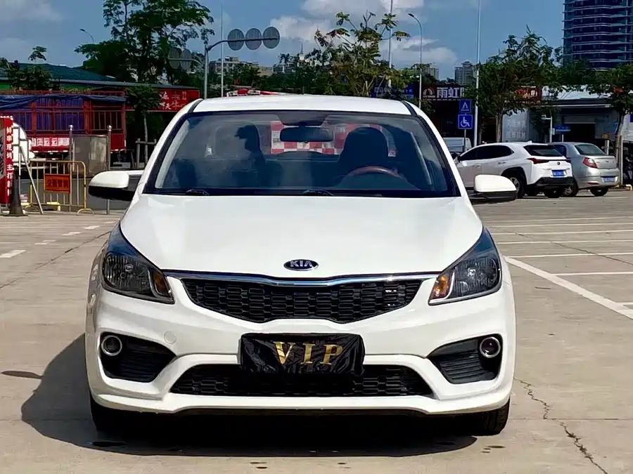 Kia K2