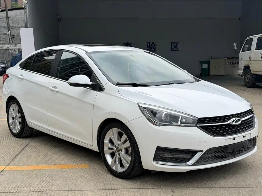 Chery Arrizo 5
