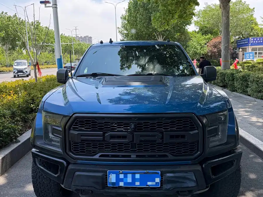 Ford F-150 Raptor