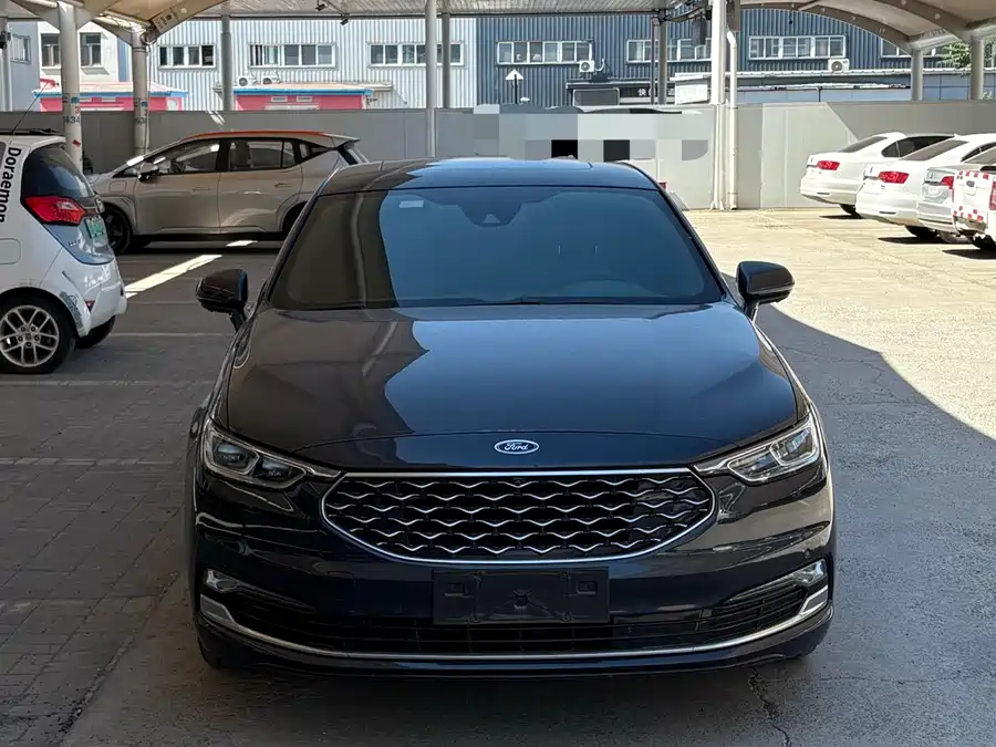 Ford Taurus