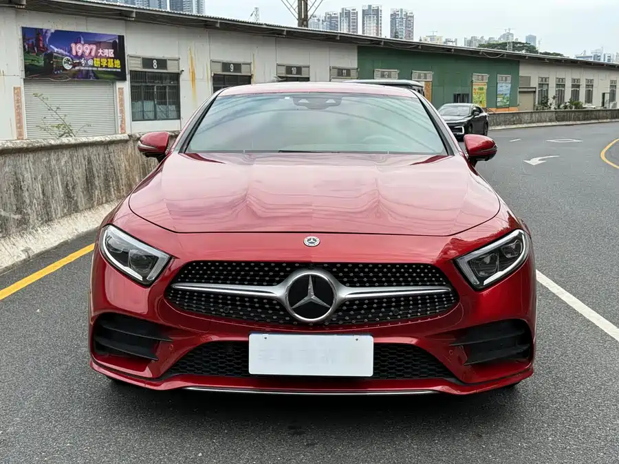 Mercedes Benz CLS