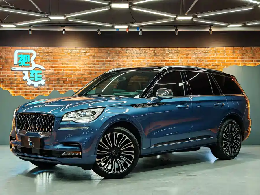 Lincoln Aviator