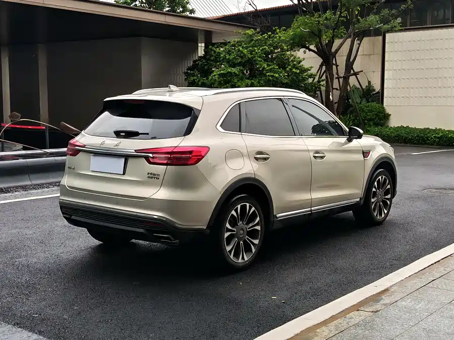 Hongqi HS5