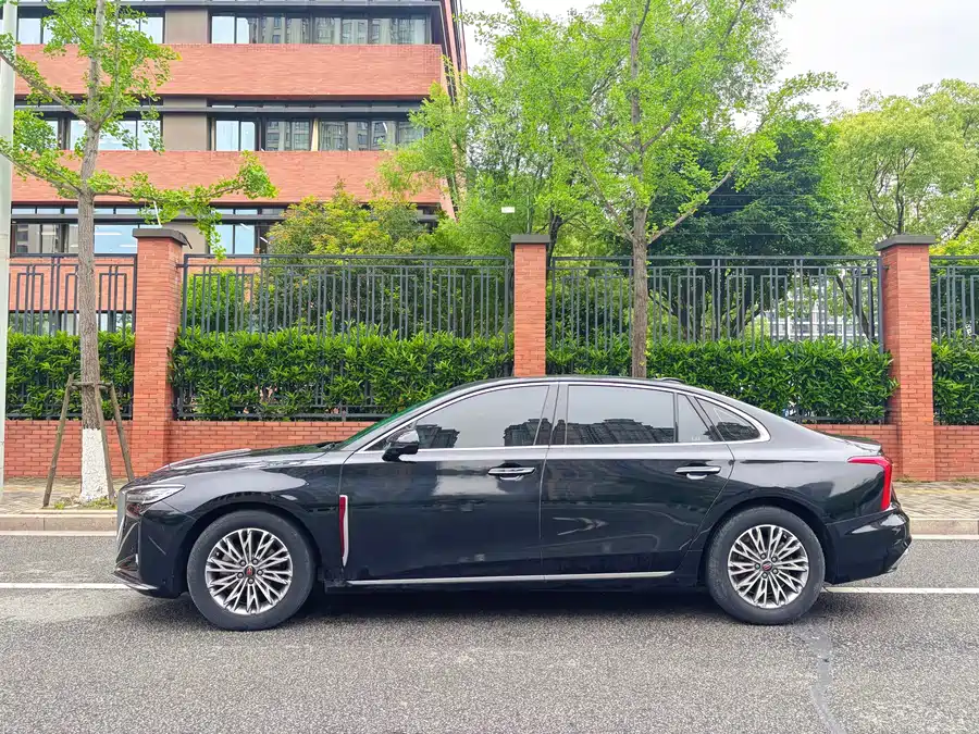 Hongqi H5