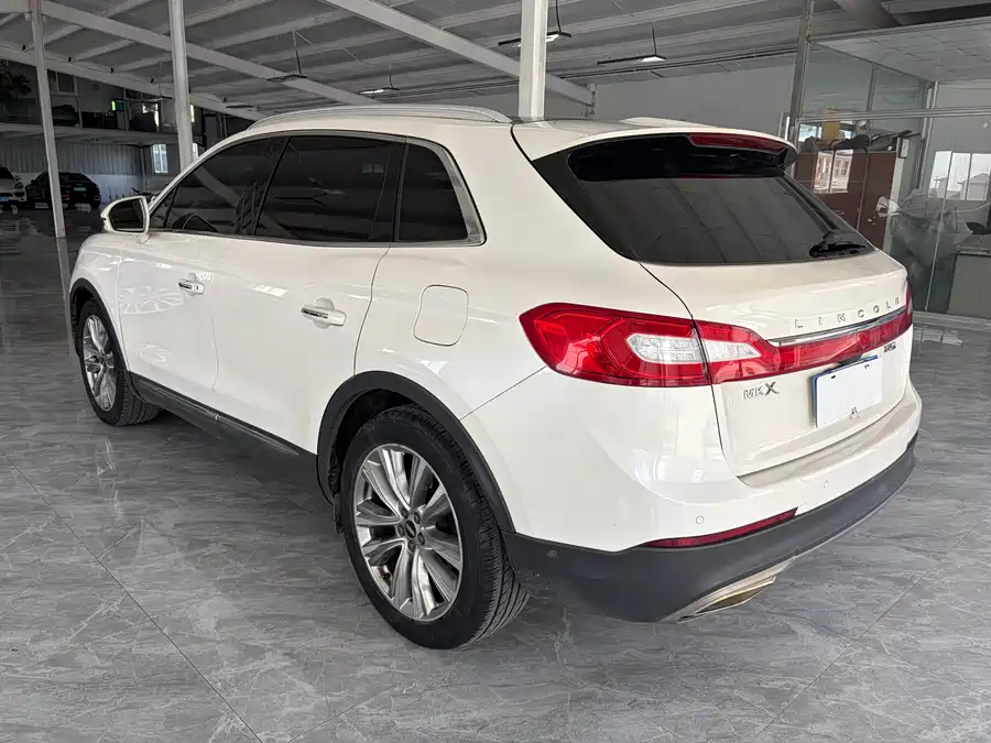 Lincoln MKX