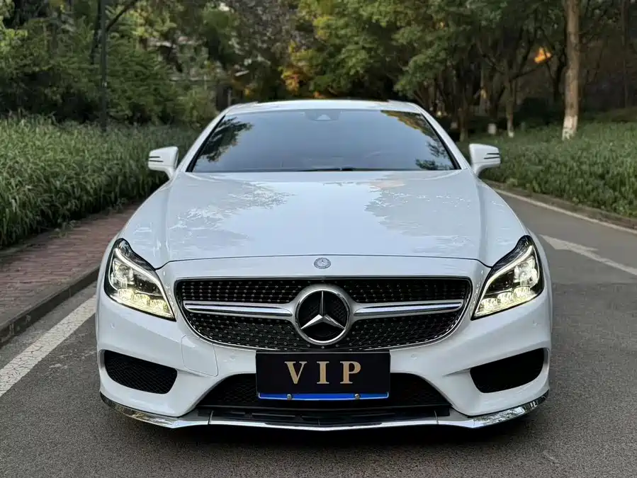 Mercedes Benz CLS