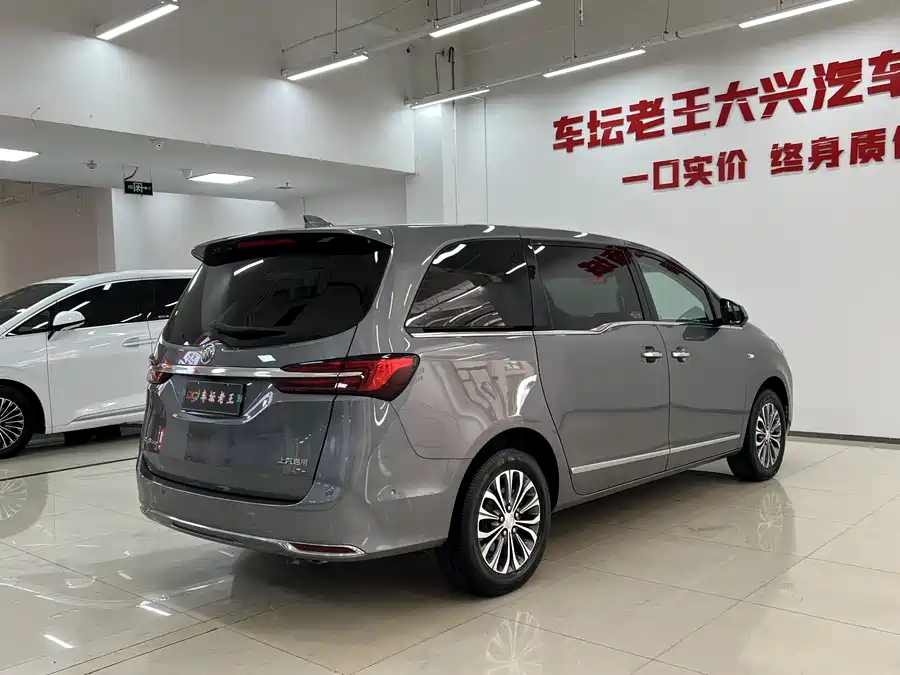 Buick GL8