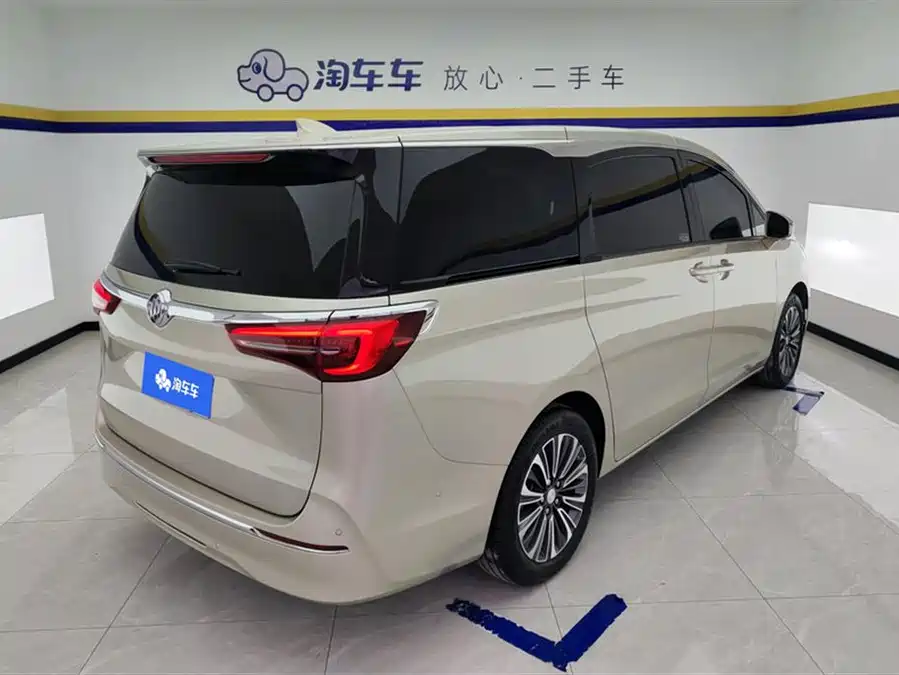 Buick GL8