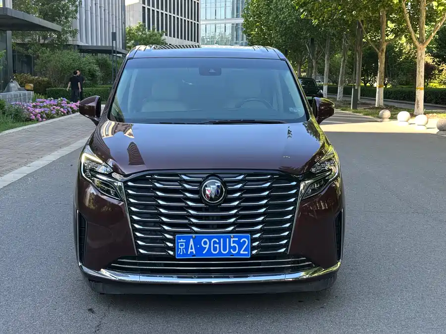 Buick GL8