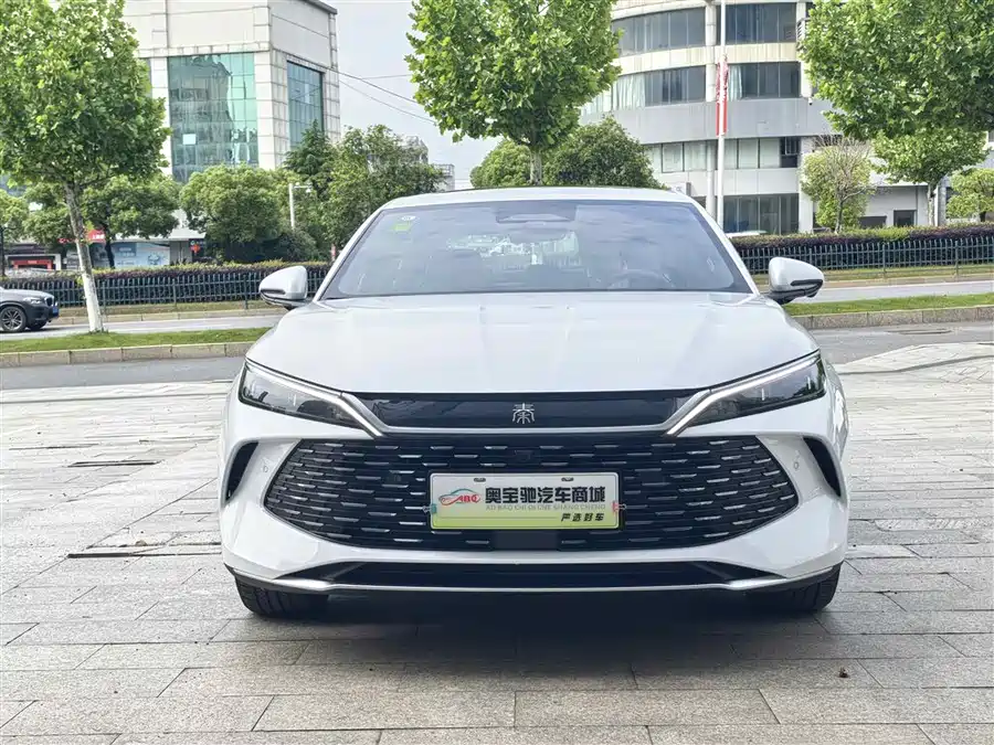 BYD Qin L