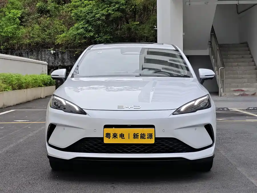 BYD seal 05 DM-i